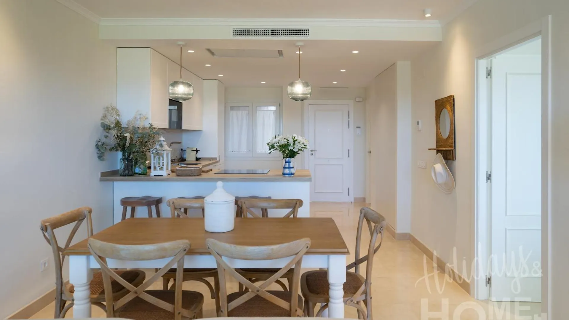 Beachfront Complex Neptuno III , Sea Views, Pool And Garden,Elviria Marbella