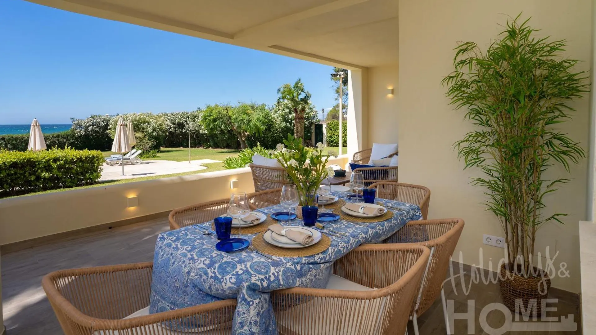 Beachfront Complex Neptuno III , Sea Views, Pool And Garden,Elviria Marbella 0*,  Spain