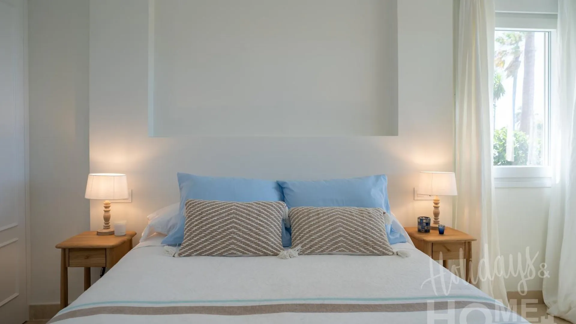 Beachfront Complex Neptuno III , Sea Views, Pool And Garden,Elviria Marbella Spain